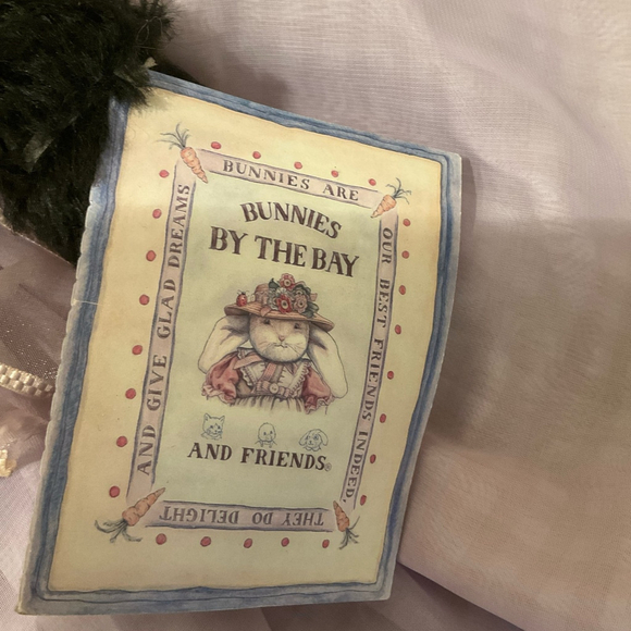 Vintage 1980s Bunnies By The Bay And Friends Black Cat Plush Lettie Lilac set - Picture 4 of 12